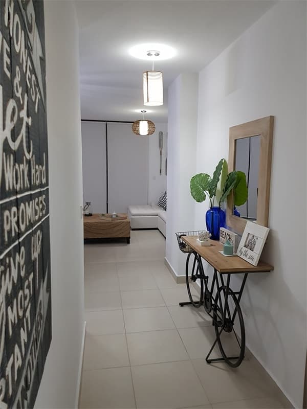 APARTAMENTO FRENTE AL MAR CON PATIO EN ENSENADA - Miniatura 3