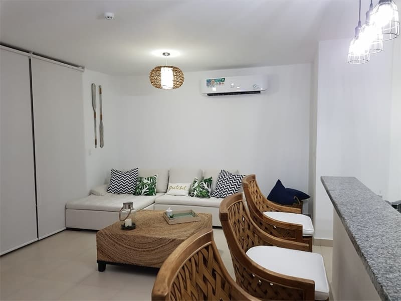 APARTAMENTO FRENTE AL MAR CON PATIO EN ENSENADA - Miniatura 7