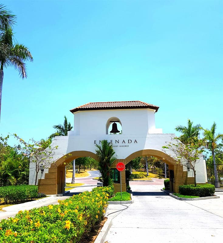 APARTAMENTO FRENTE AL MAR CON PATIO EN ENSENADA - Miniatura 14