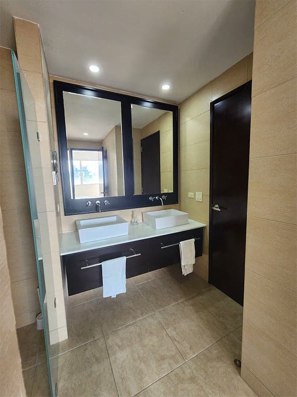 HERMOSO APARTAMENTO FRENTE AL MAR EN NIKKI BEACH - Miniatura 18