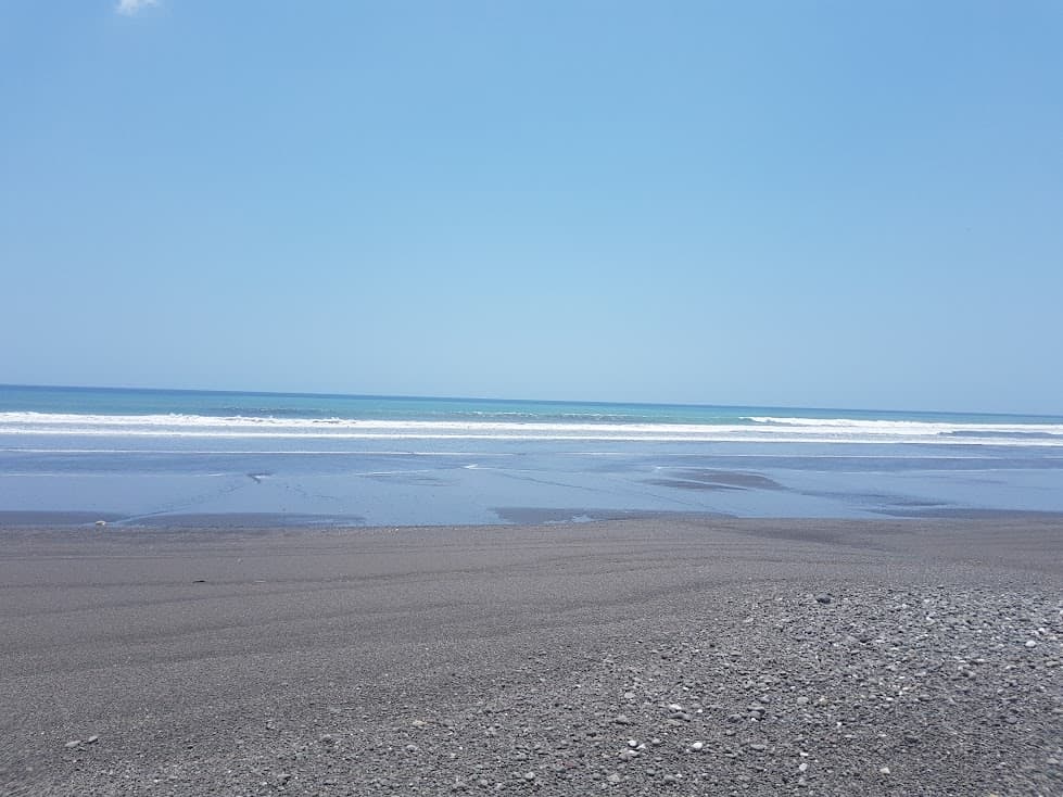 Terreno FRENTE DE PLAYA y carretera OV - Miniatura 9