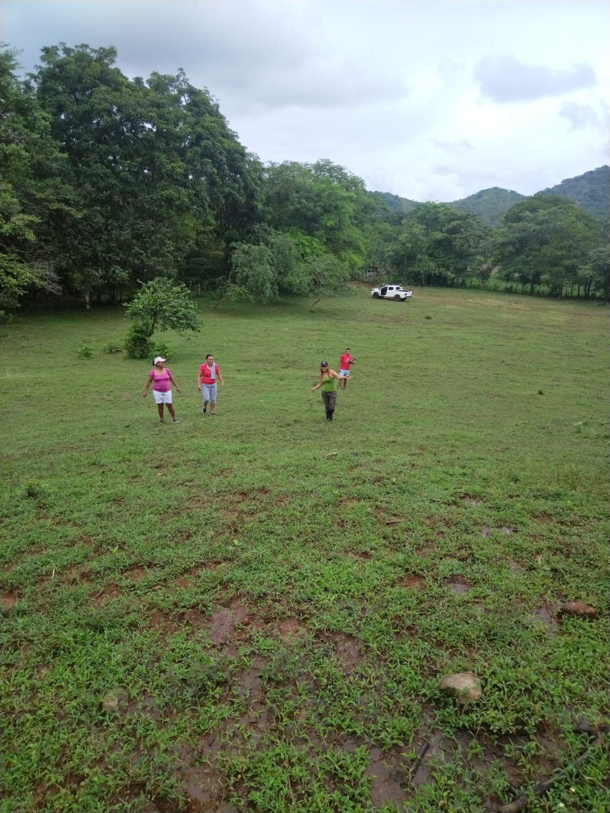 Se vende con VISTA A PLAYA Pixvae VERAGUAS terreno PLANO OV - Miniatura 2