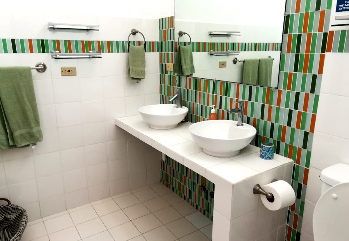 ¡GANGA por Retiro! Villa de Lujo y B&B Premiado en Farallón – - Miniatura 23